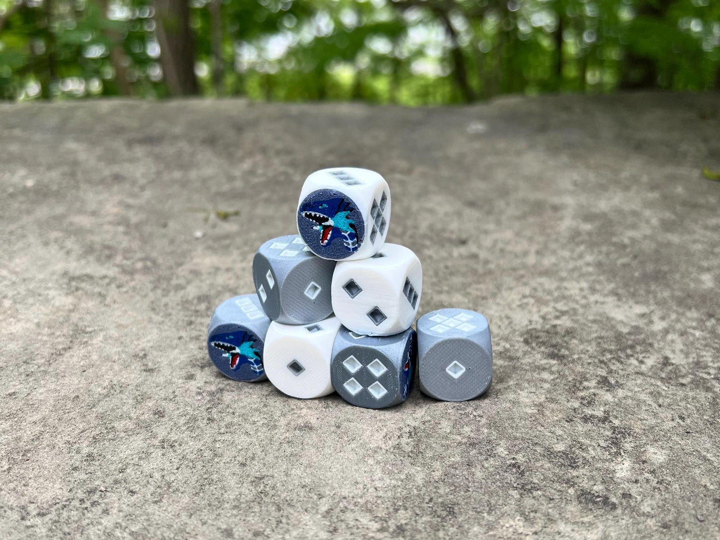 Blue Eyes White Dragon Dice Set: Yu-Gi-Oh! TCG, 3D Printed D6