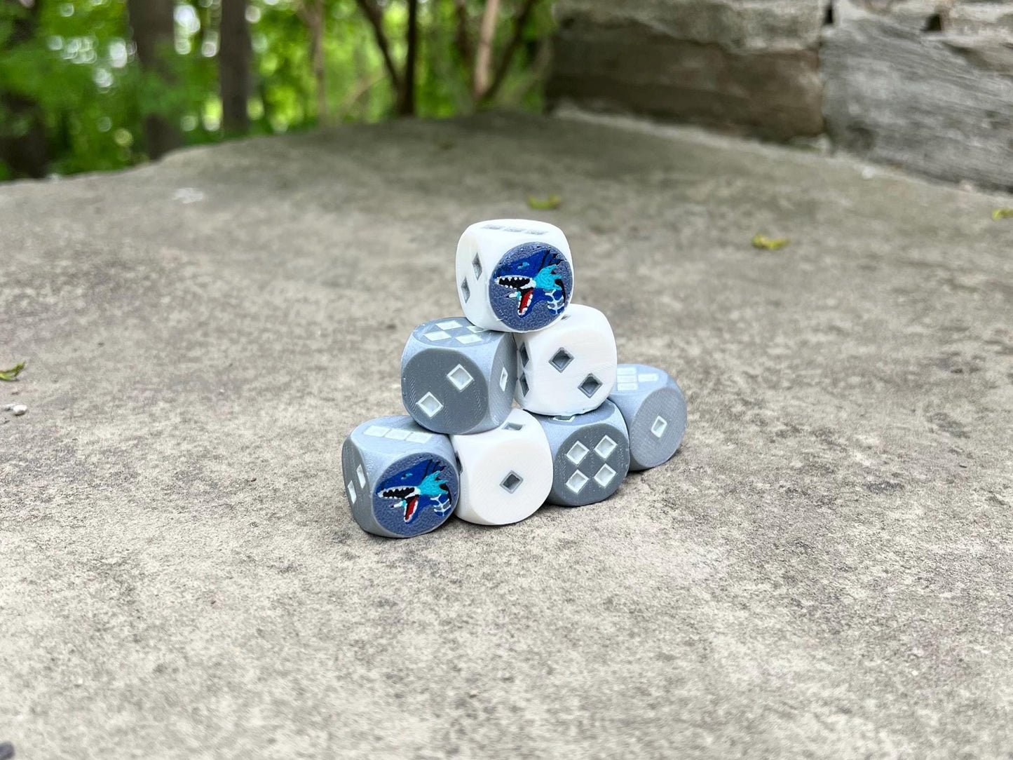 Blue Eyes White Dragon Dice Set: Yu-Gi-Oh! TCG, 3D Printed D6
