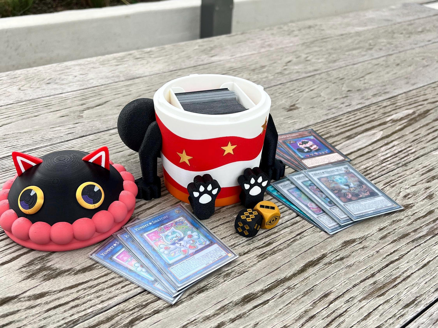 Cupsy Yummy Deck Box – Cat Slushy Card Holder for Yu-Gi-Oh!