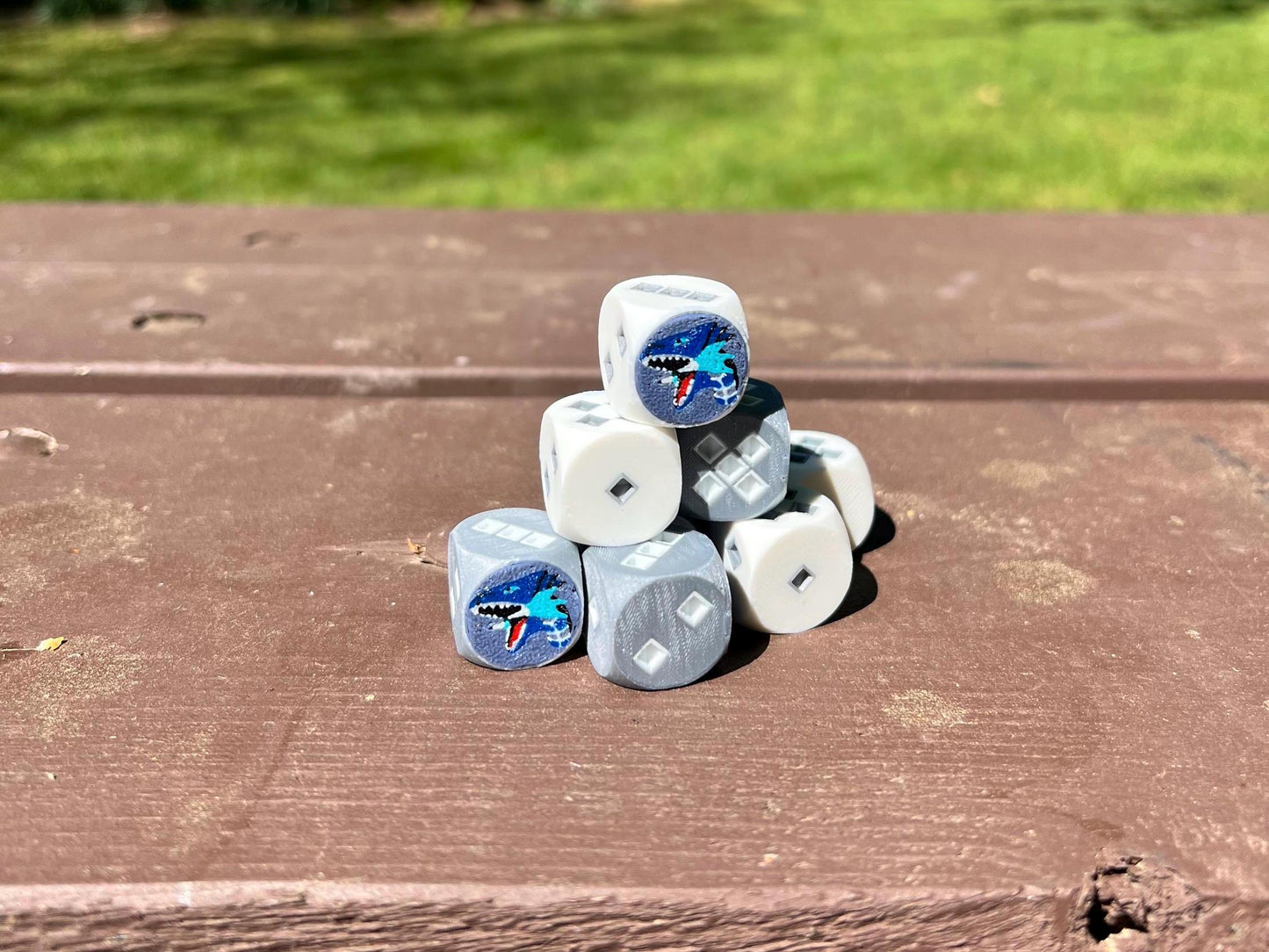 Blue Eyes White Dragon Dice Set: Yu-Gi-Oh! TCG, 3D Printed D6