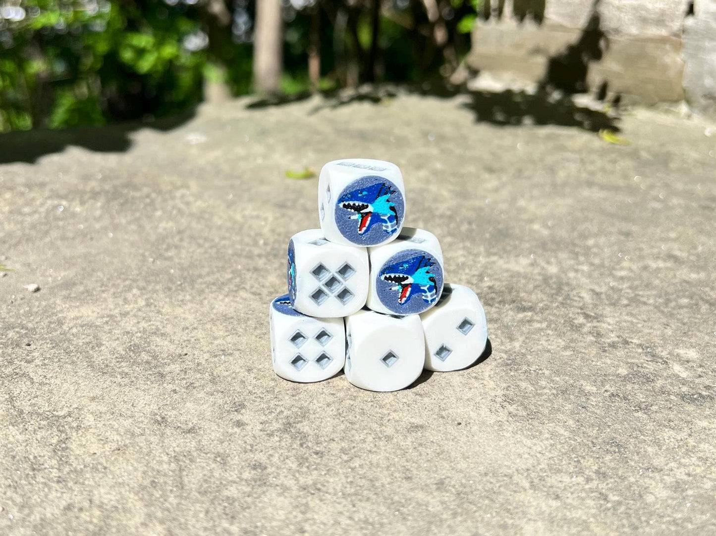 Blue Eyes White Dragon Dice Set: Yu-Gi-Oh! TCG, 3D Printed D6