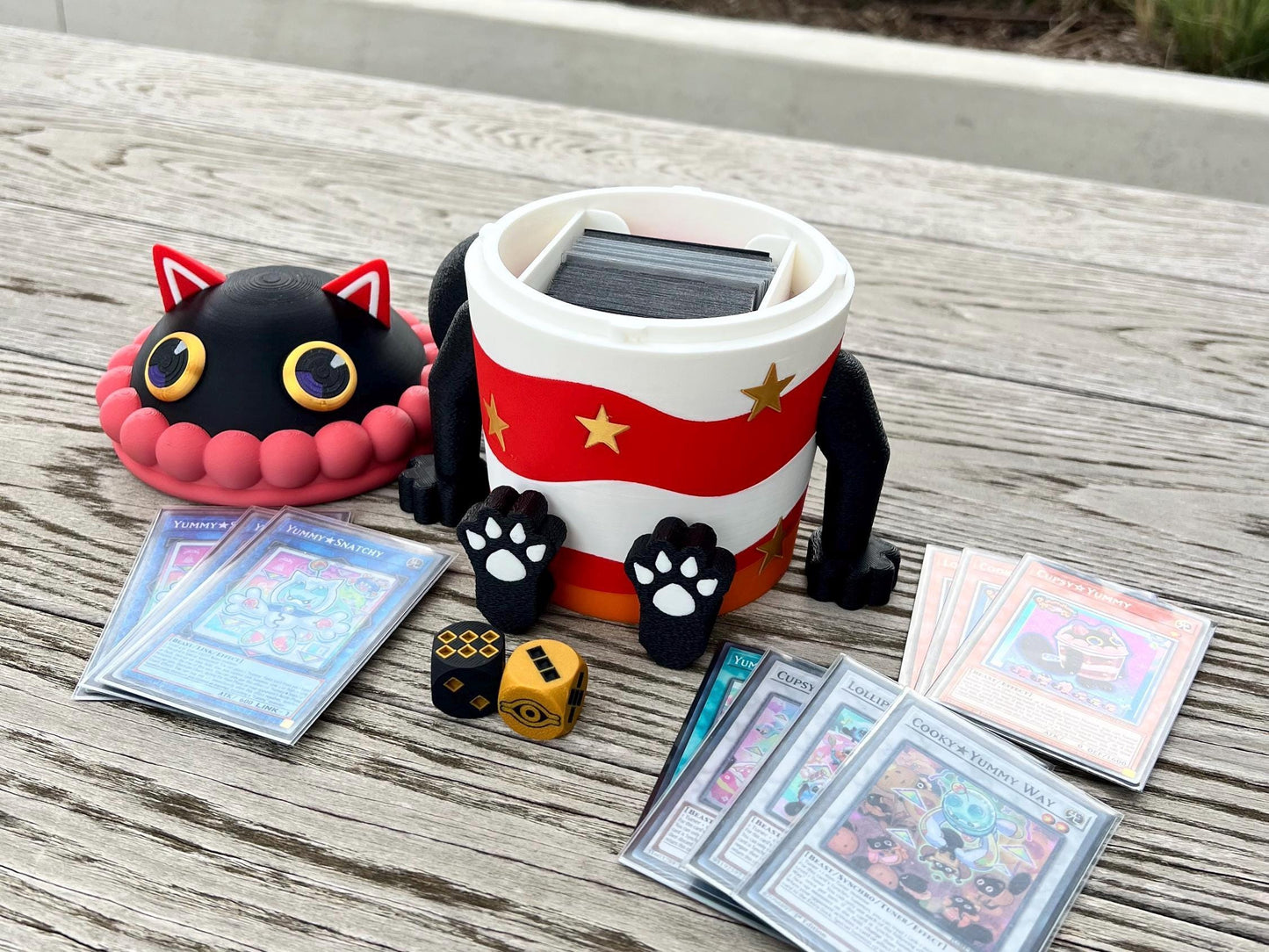 Cupsy Yummy Deck Box – Cat Slushy Card Holder for Yu-Gi-Oh!
