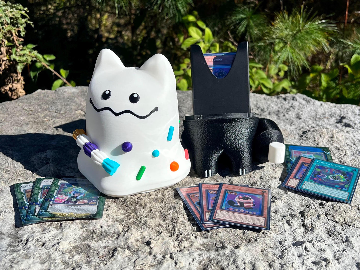 Marshmao Yummy Deck Box: Marshmallow Cat Card Holder for Yugioh